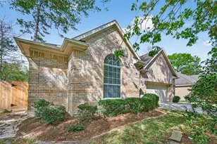 22 W Windsor Hills Cir, Conroe, TX 77384 - Photo 2