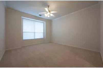22 W Windsor Hills Circle, Conroe, TX 77384 - Photo 10