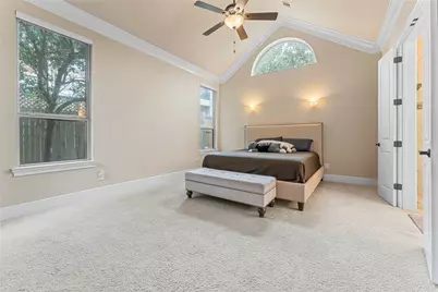 15611 Lake Iris Drive, Houston, TX 77070 - Photo 34