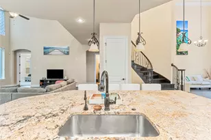 15611 Lake Iris Dr, Houston, TX 77070 - Photo 22