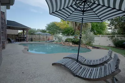2607 Summer Trace Court, Richmond, TX 77406 - Photo 2