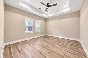 1205 W Tidwell Rd, Houston, TX 77091 - Photo 16