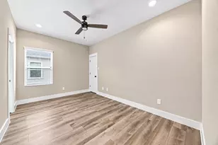 1205 W Tidwell Rd, Houston, TX 77091 - Photo 22