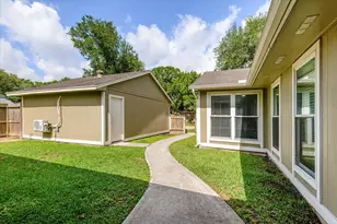 528 Belmont Dr, Friendswood, TX 77546 - Photo 6