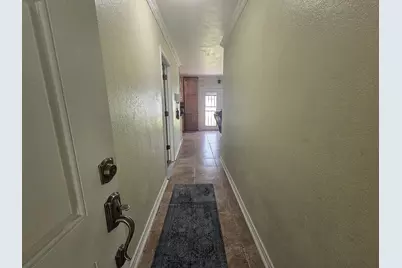 3000 2nd Avenue N, Texas City, TX 77590 - Photo 2