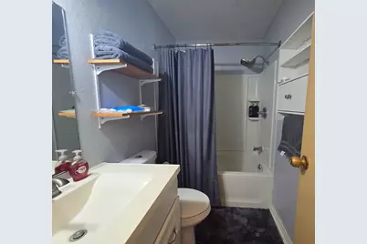3000 2nd Avenue N, Texas City, TX 77590 - Photo 20