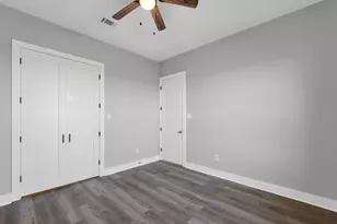 519 Chuckwagon Trail, Angleton, TX 77515 - Photo 26