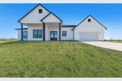 519 Chuckwagon Trail, Angleton, TX 77515 - Photo 1