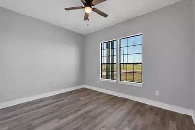 519 Chuckwagon Trail, Angleton, TX 77515 - Photo 24