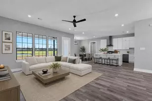 519 Chuckwagon Trail, Angleton, TX 77515 - Photo 6
