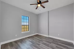 519 Chuckwagon Trail, Angleton, TX 77515 - Photo 26