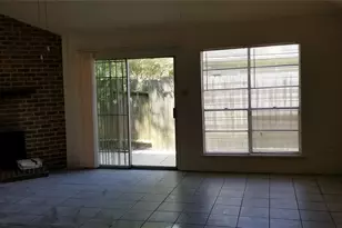 10822 Lynnbrook Dr Dr, Houston, TX 77042 - Photo 38