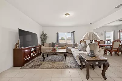 9811 Montana Sapphire Lane, Rosharon, TX 77583 - Photo 6
