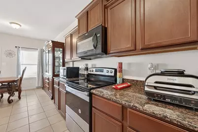 9811 Montana Sapphire Lane, Rosharon, TX 77583 - Photo 18