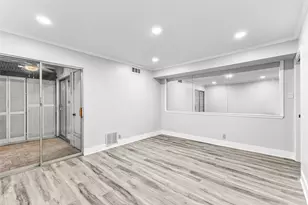 2501 Marilee Ln, Houston, TX 77057 - Photo 14