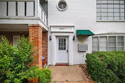 2501 Marilee Lane #4, Houston, TX 77057 - Photo 2