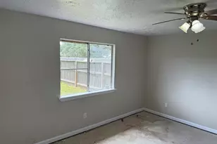 16528 Monte Carlo Ln, Houston, TX 77053 - Photo 8