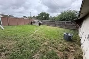 16528 Monte Carlo Ln, Houston, TX 77053 - Photo 8