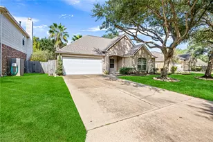 11123 Cactus Point Ct, Houston, TX 77095 - Photo 2