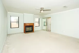 9800 Pagewood Ln, Houston, TX 77042 - Photo 20