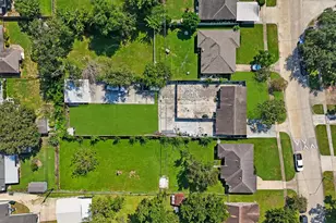 8506 Montridge Dr, Houston, TX 77055 - Photo 8