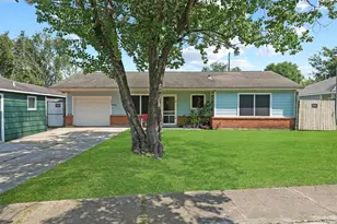 8506 Montridge Dr, Houston, TX 77055 - Photo 1