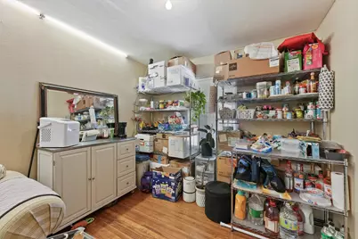 8506 Montridge Drive, Houston, TX 77055 - Photo 14