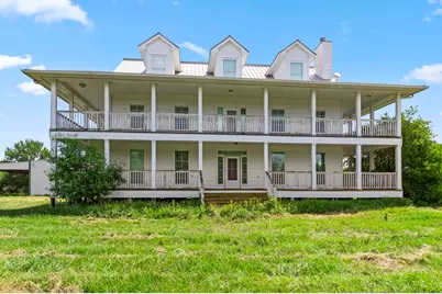 812 W Tobias Road, Ellinger, TX 78938 - Photo 1