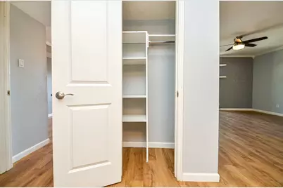 4633 Wild Indigo Street #552, Houston, TX 77027 - Photo 10