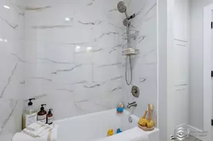 5951 Valkeith Dr, Houston, TX 77096 - Photo 34