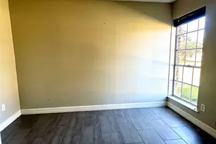 20257 Hwy 35, Sweeny, TX 77480 - Photo 12