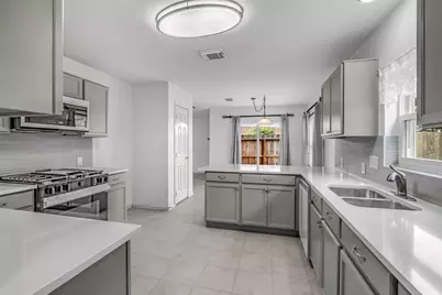 21007 Somerset Park Lane, Katy, TX 77450 - Photo 12