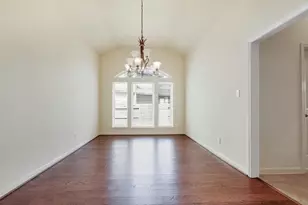 5903 Falling Briar Lane, Sugar Land, TX 77479 - Photo 6