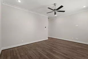 919 Dunleigh Meadows Ln, Houston, TX 77055 - Photo 18