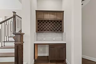 919 Dunleigh Meadows Ln, Houston, TX 77055 - Photo 8