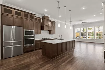 919 Dunleigh Meadows Lane, Houston, TX 77055 - Photo 2