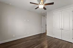 919 Dunleigh Meadows Ln, Houston, TX 77055 - Photo 30