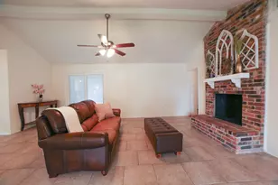 11819 McLain Blvd, Houston, TX 77071 - Photo 4