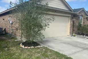 2743 Bergen Bay Ln, Fresno, TX 77545 - Photo 4