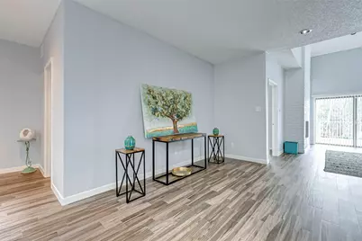 395 Rancho Bauer Drive, Houston, TX 77079 - Photo 10