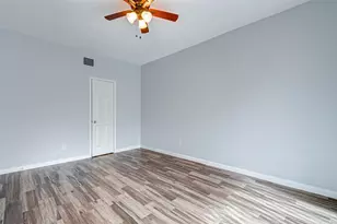 395 Rancho Bauer Dr, Houston, TX 77079 - Photo 32