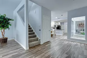 395 Rancho Bauer Dr, Houston, TX 77079 - Photo 12