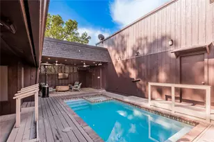 514 Hickory St, Huntsville, TX 77320 - Photo 32