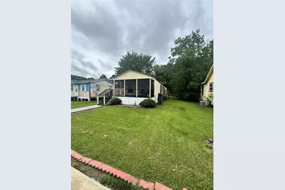 1212 Work Street, Anahuac, TX 77514 - Photo 2
