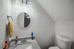 9214 Carmalee St, Houston, TX 77075 - Photo 32