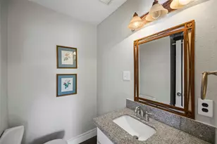9214 Carmalee St, Houston, TX 77075 - Photo 36