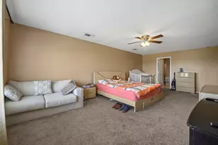 9214 Carmalee St, Houston, TX 77075 - Photo 28