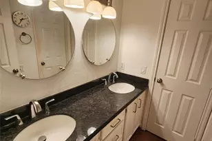 1880 White Oak Dr, Houston, TX 77009 - Photo 16