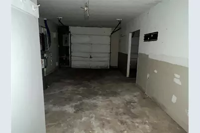 109 Buffalo Trail, Lake Jackson, TX 77566 - Photo 12