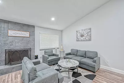 11618 Corona Lane, Houston, TX 77072 - Photo 6